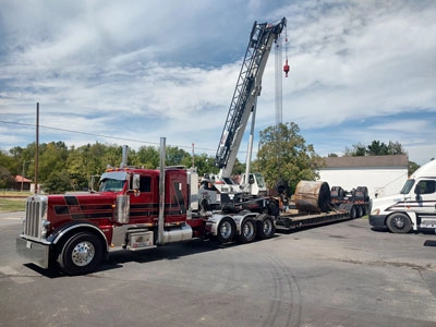Hilt's Crane Lifiting Image