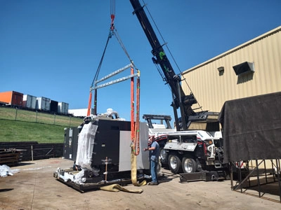Hilt's Crane Lifiting Image